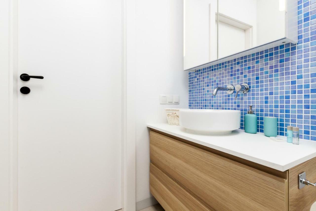 Apartments Gdansk Starowiejska By Noclegi Renters 외부 사진